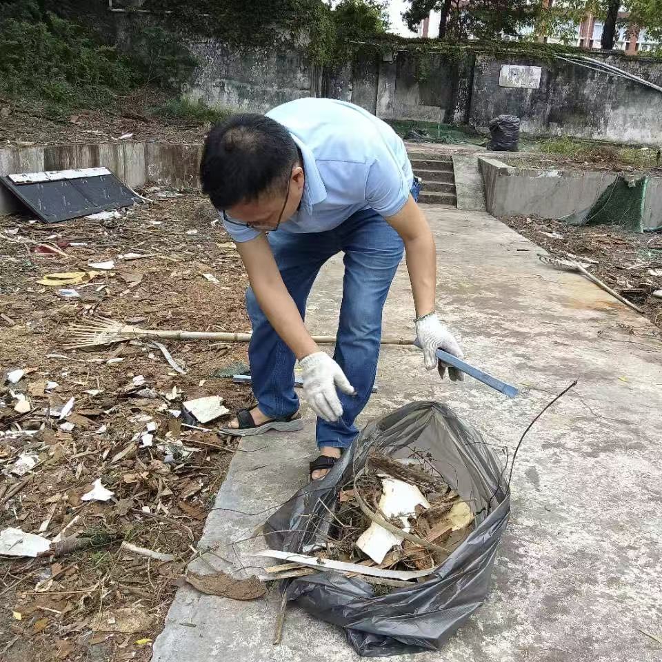 e52a955ceecc17d5fdb469f1238a0b23