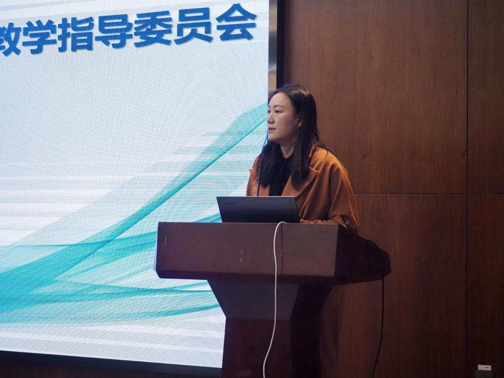 7d81d10595e4af591b2f0c103bf0524e