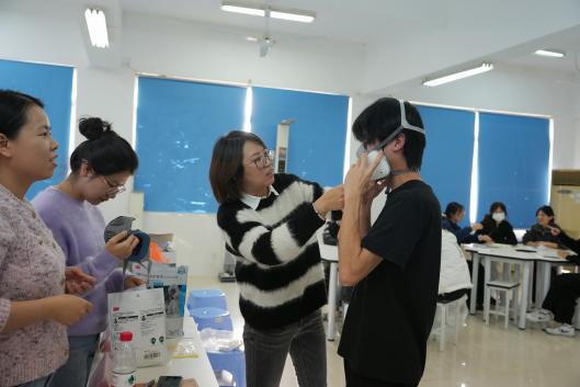 38d86cc9414750a9f08de410af556896