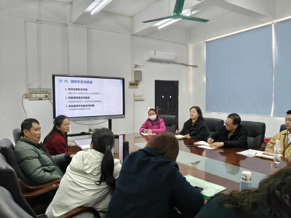 98888bc3d8136c4ef3f801146f88d1bf_origin(1)